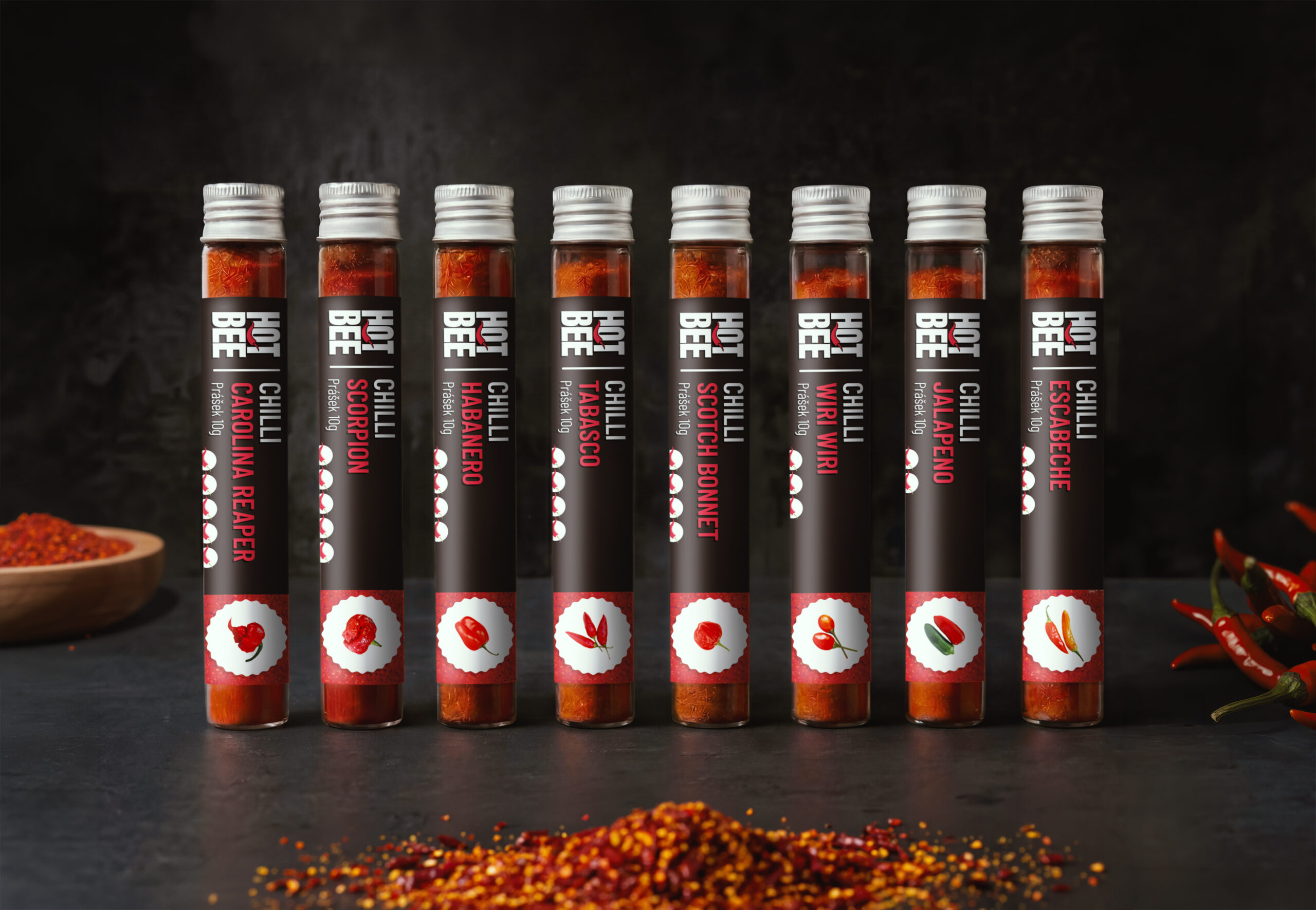 Návrh etiket chilli HOT BEE